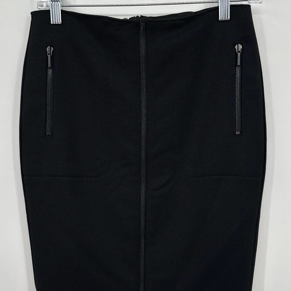 Akris Punto Mini Pencil Skirt 100% Wool Full Zip Front Pocket Lined Black Size 4 - Picture 2 of 6